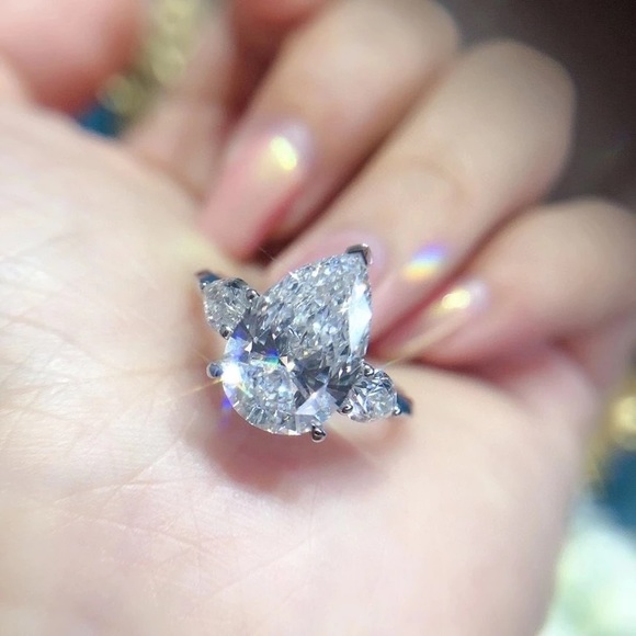 New 925 Silver Three Water Drop Romantic Diamond Ring - Picture 3 of 6